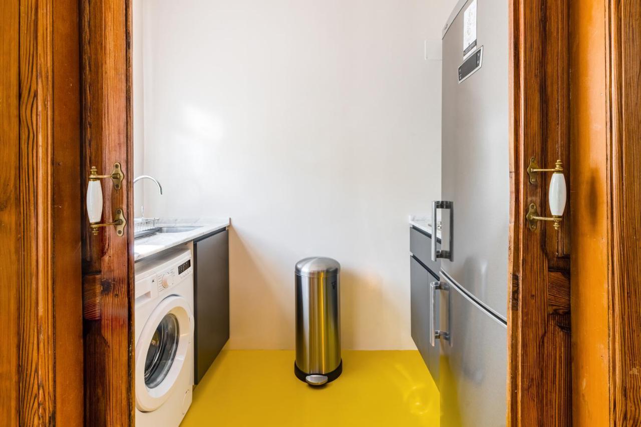 Apartament Bright Penthouse With Terrace In Madrid Center Zewnętrze zdjęcie